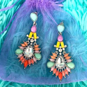 NWT MULTI COLOR Fashion Earrings